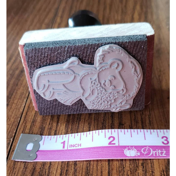 Spring Teddy Bear With Flowers Inky Dinks Black Wood Handled Ink Stamp - Picture 4 of 8